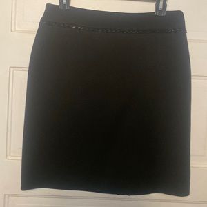 White House Black market gently used size 6 black dress skirt
